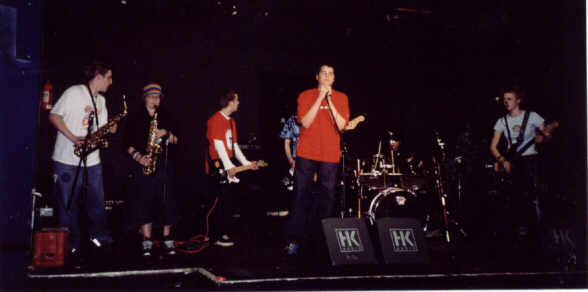 HiH soundchecking... This took about an hour :p